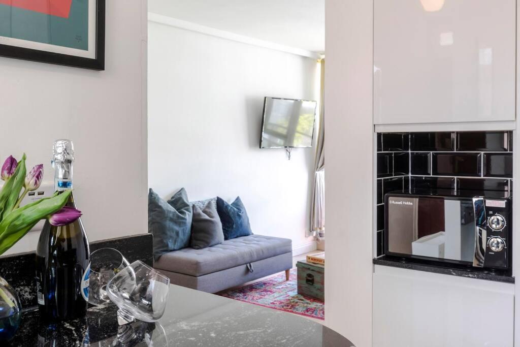 The Clarence, Central London Apartment W/ Wifi Bagian luar foto